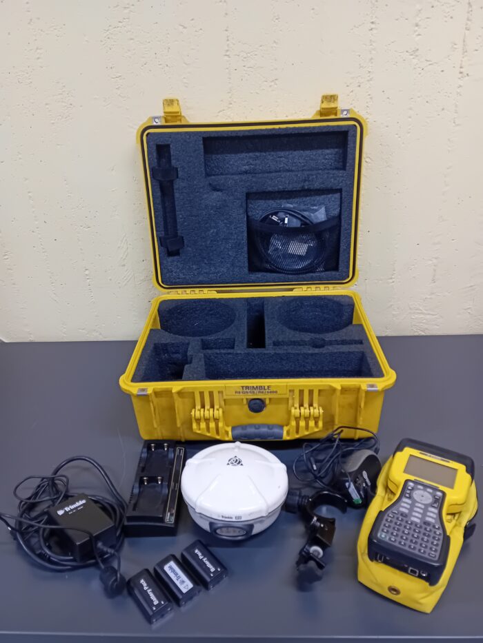 Μεταχειρισμένος δέκτης Trimble R8_2 w/TSC2